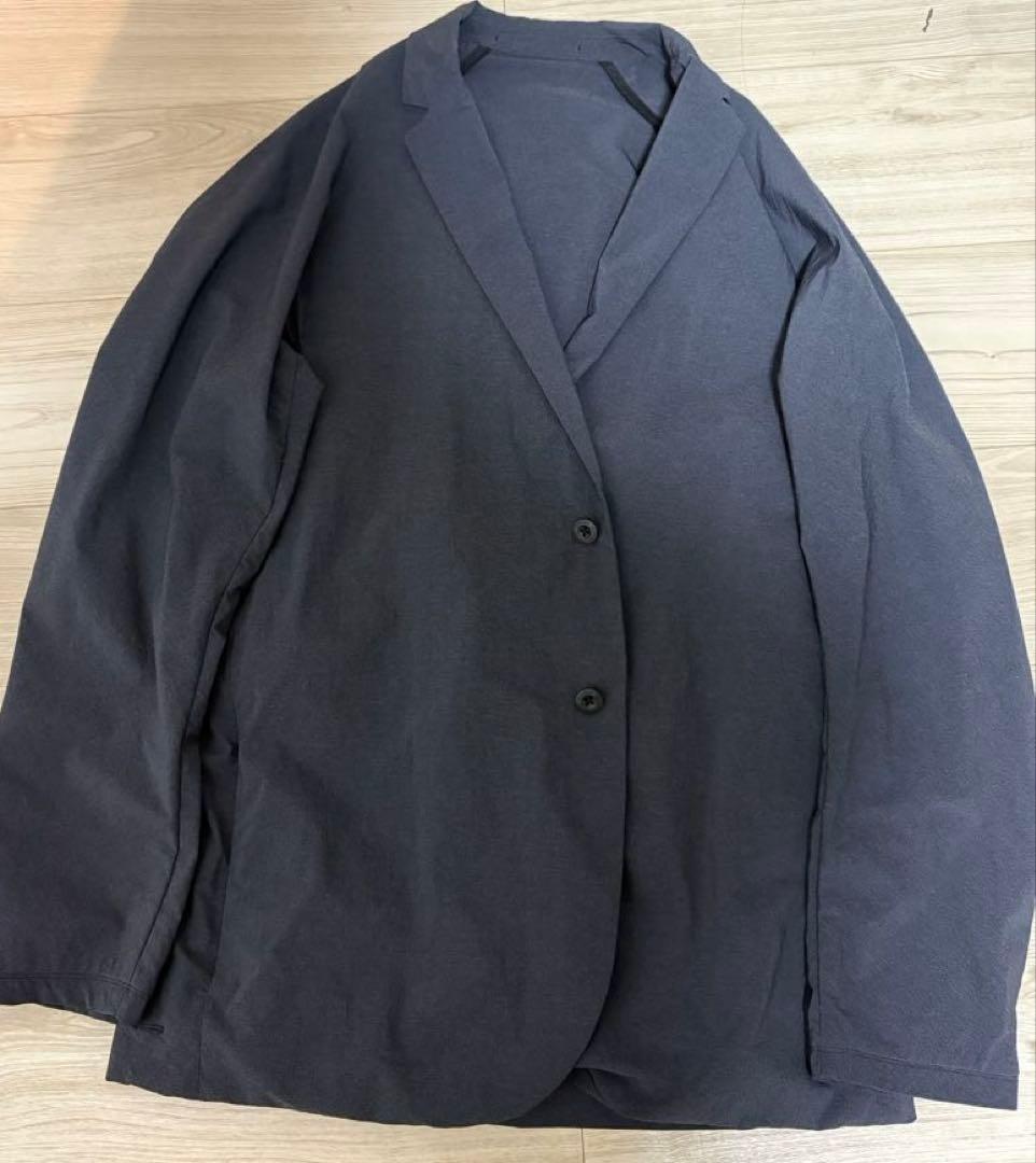 テアトラ　ジャケット