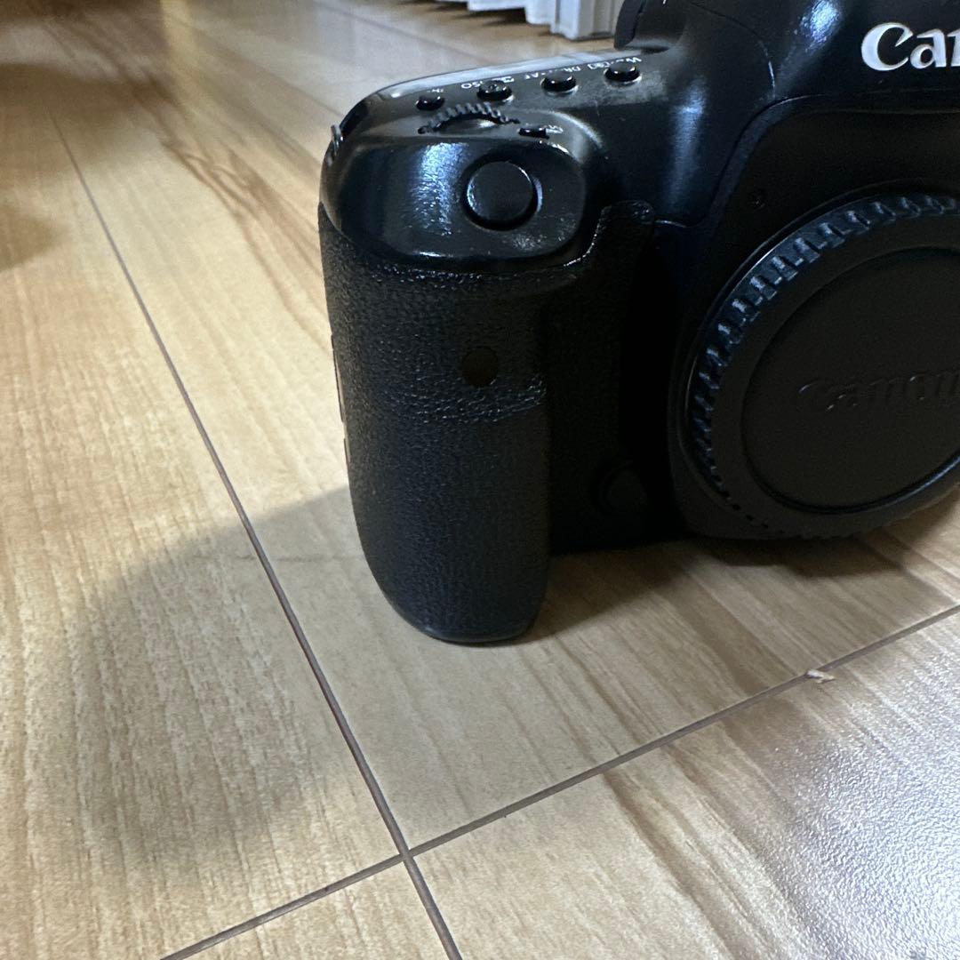 デジタルカメラ Canon EOS 5D Mark IV / EF 80-200mm