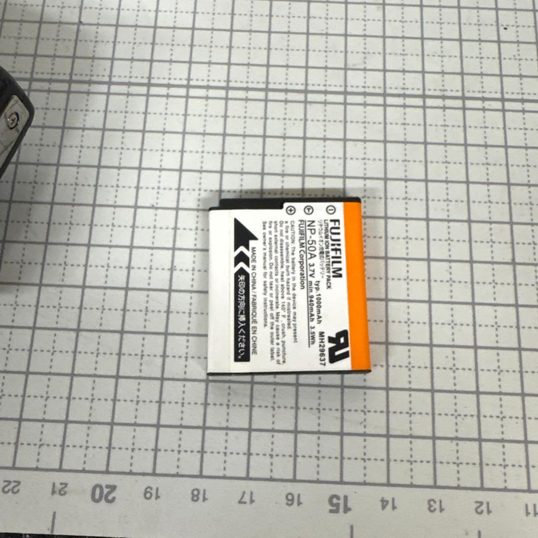 FUJIFILM FinePix F800EXR ブラック