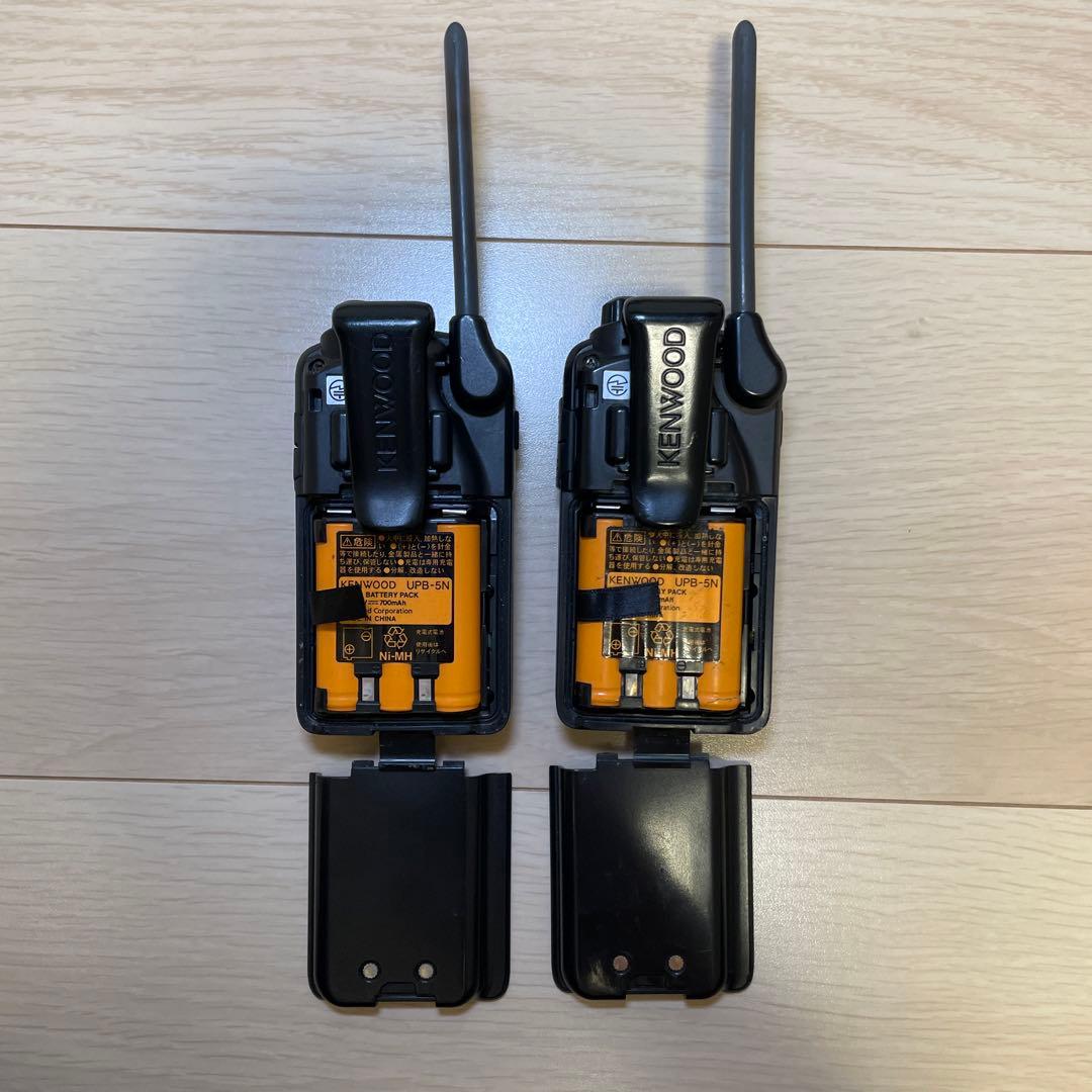 KENWOOD UBZ-LP20 トランシーバー 赤黒 充電器付き