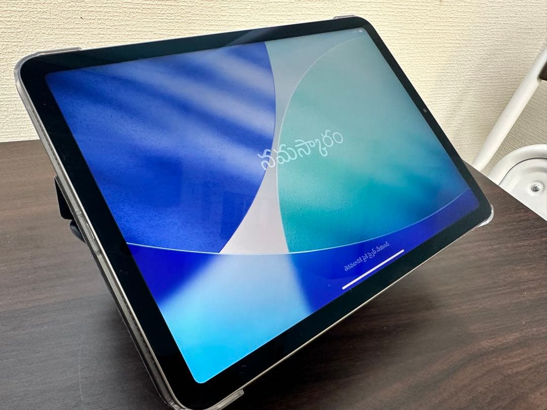 Apple iPad Air スペースグレー 本体 カバー付き m1