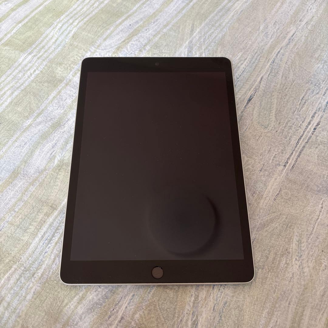Apple iPad 第9世代 64G SIMフリー