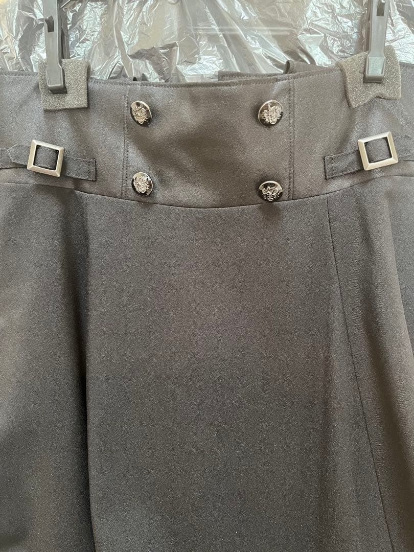 ELLE en noir ブラックショートジャケットハイウエストスカートスーツ