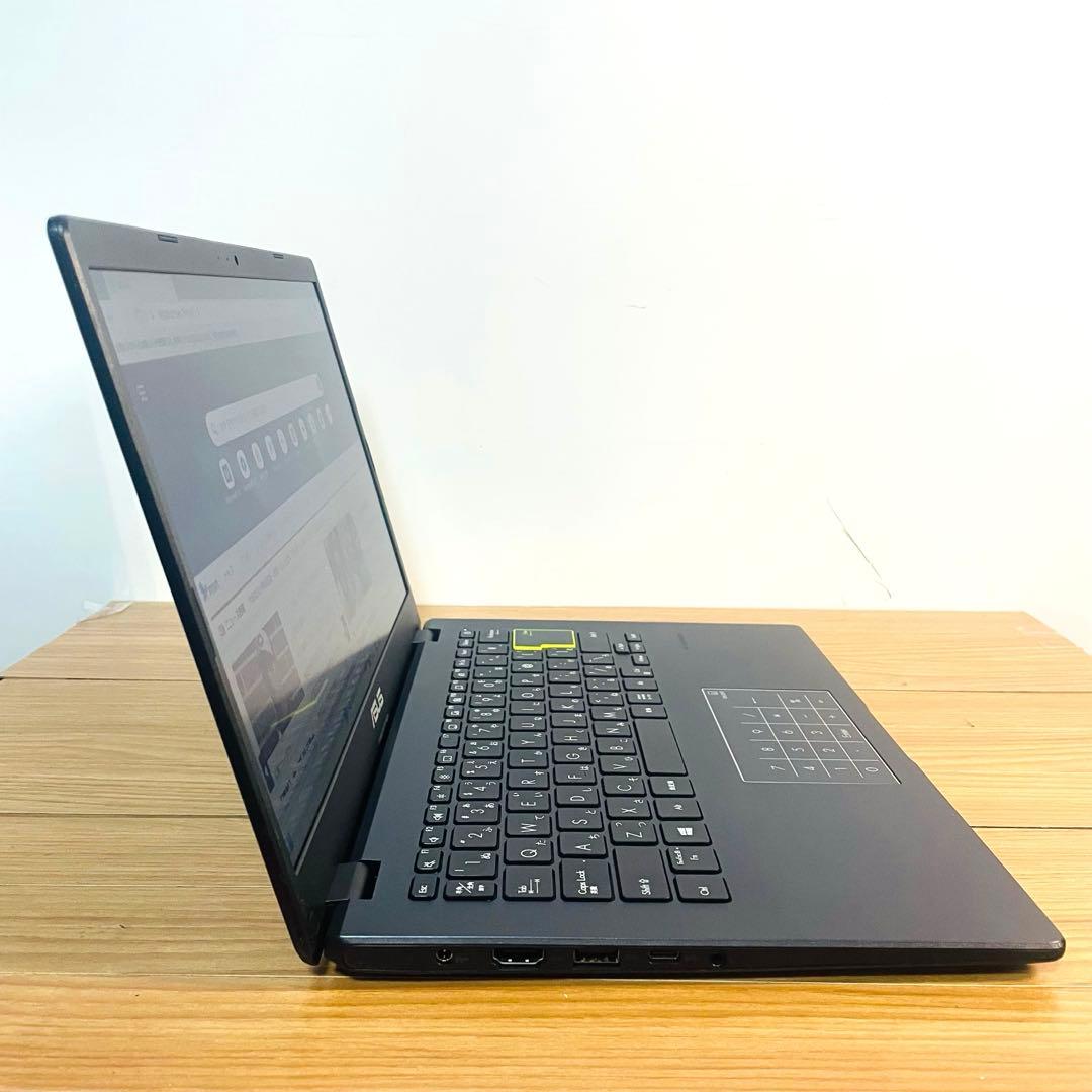 2022モデル薄型ASUSノートパソコンSSDwin11オフィスカメラ