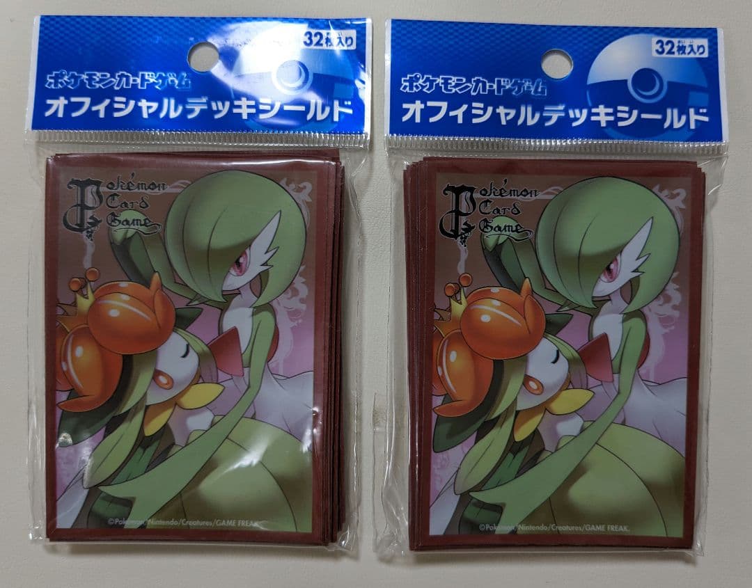 ポケモンカードゲームオフィシャルデッキシールド　サーナイト・ドレディア　スリーブ