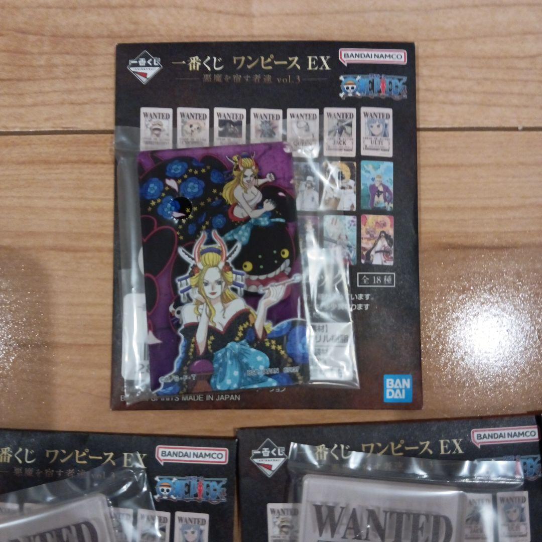 一番くじ ワンピース ラストワン賞　センゴク 魂豪示像　フィギュアとおまけ付き