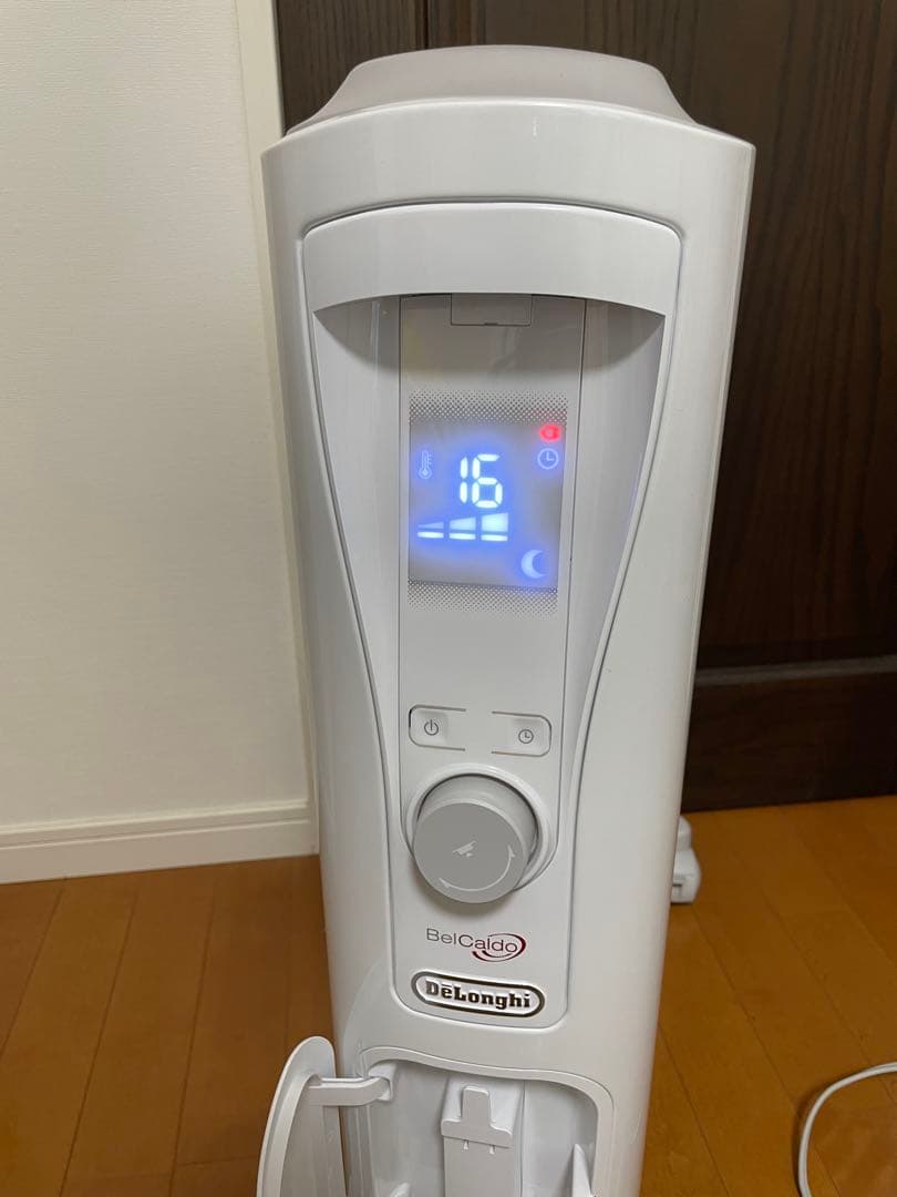 【極美品/2024年購入】デロンギ オイルヒーター RHJ75V0915-GY