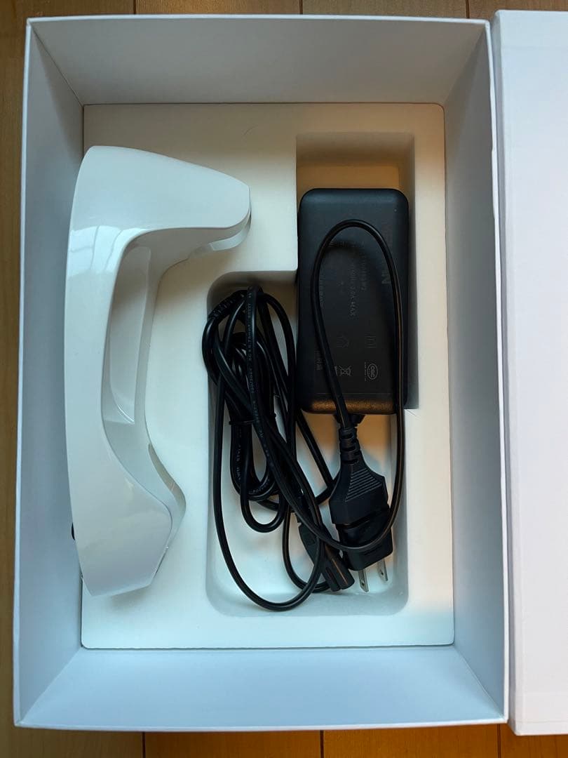 家用美顔器　OMEGA Sonic(ELFU-200)