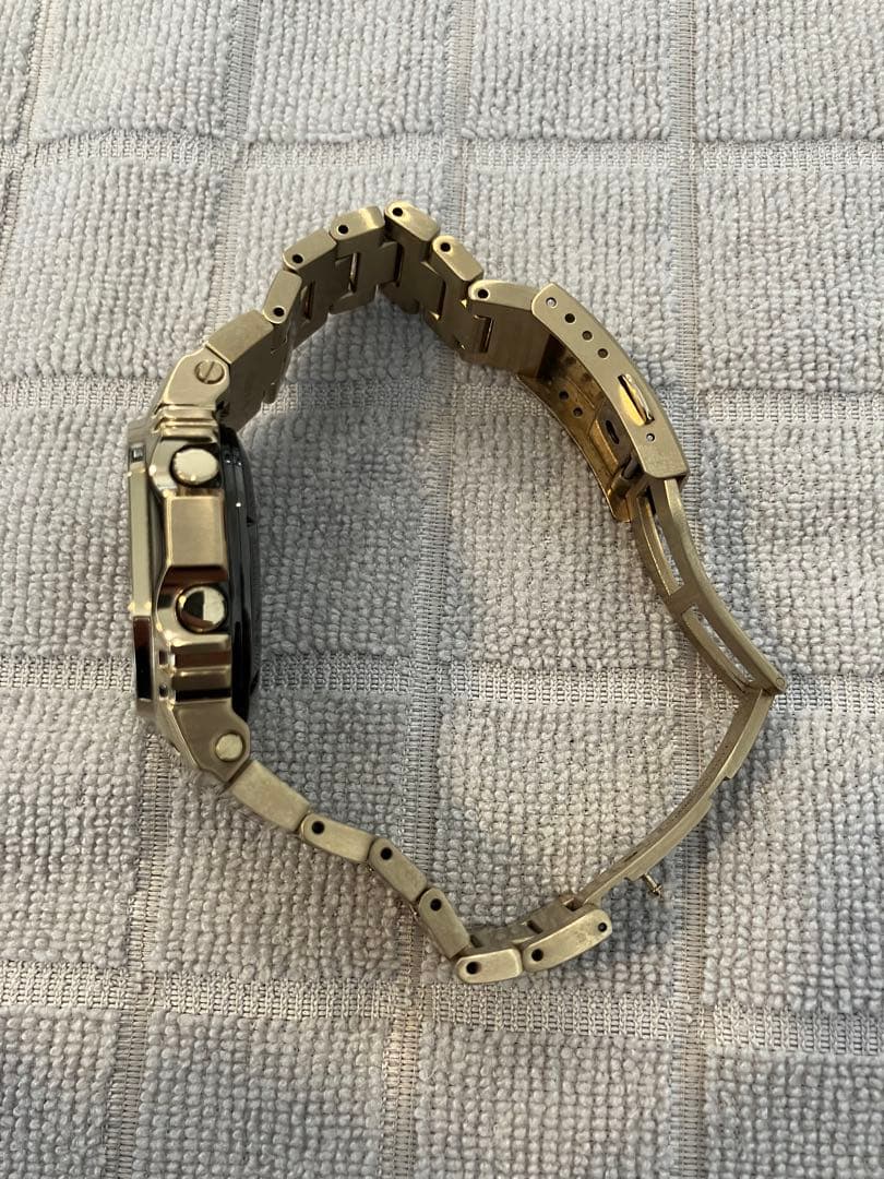 時計 G-SHOCK GMW-B5000GD