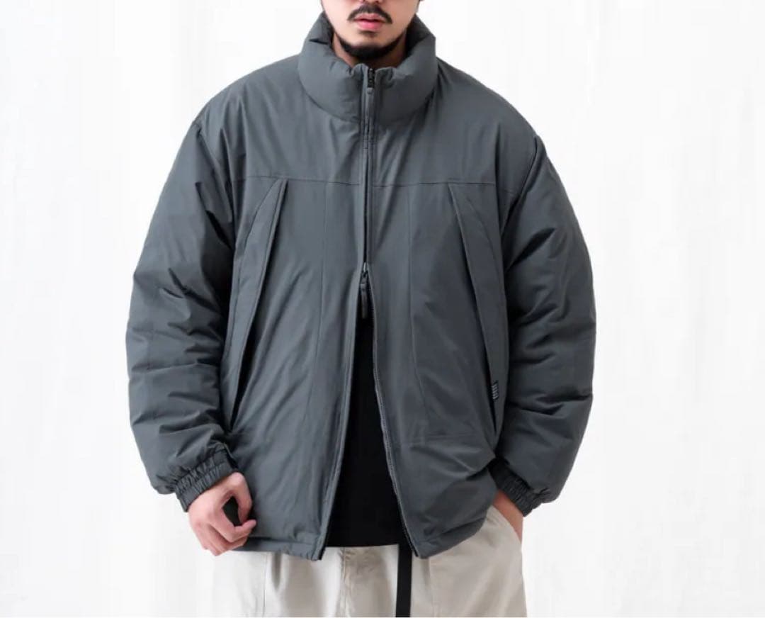 26年新作 PERSEVERE DOWN パーシビア リバーシブル ダウン 灰