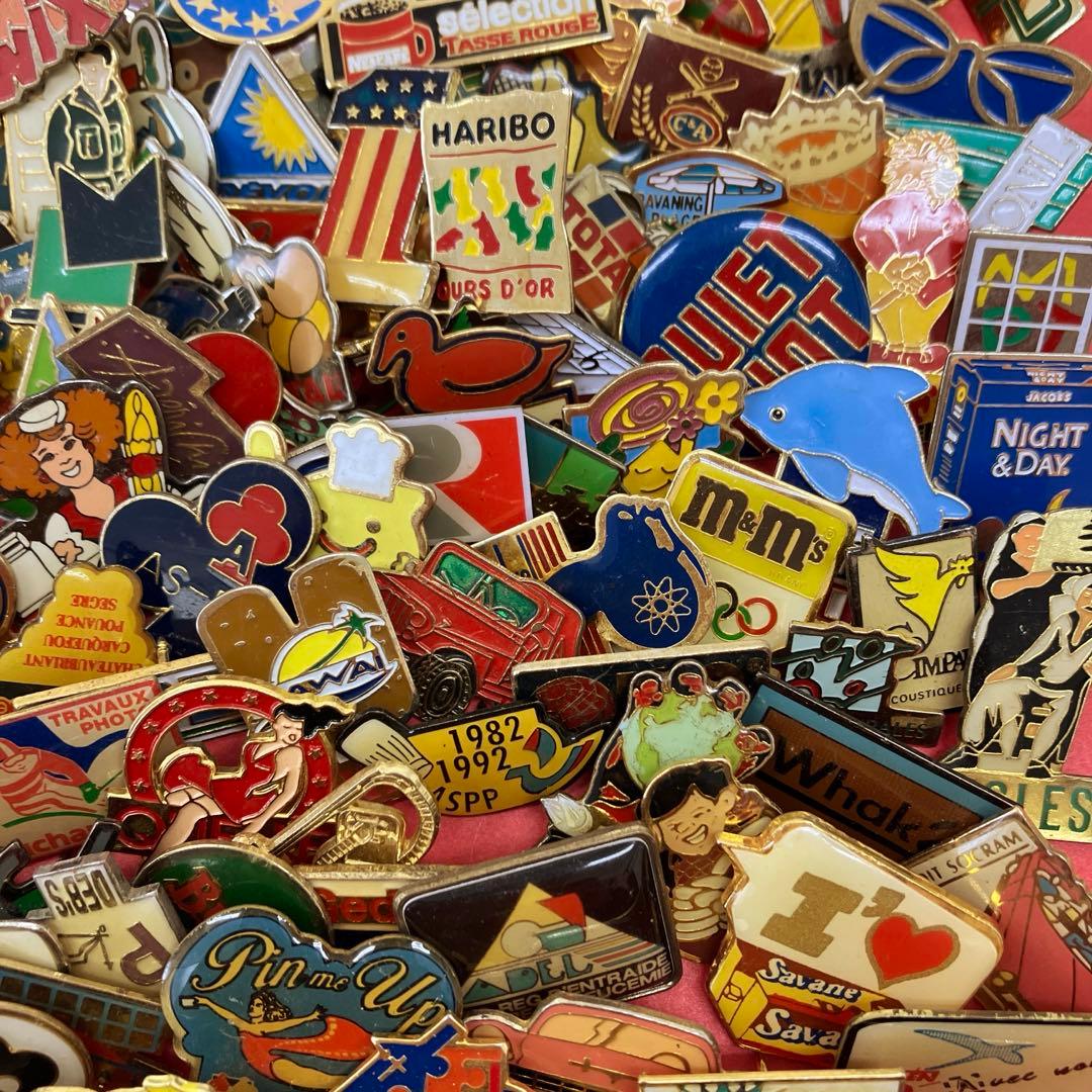 フランス雑貨★ピンバッジ大量200個セット★