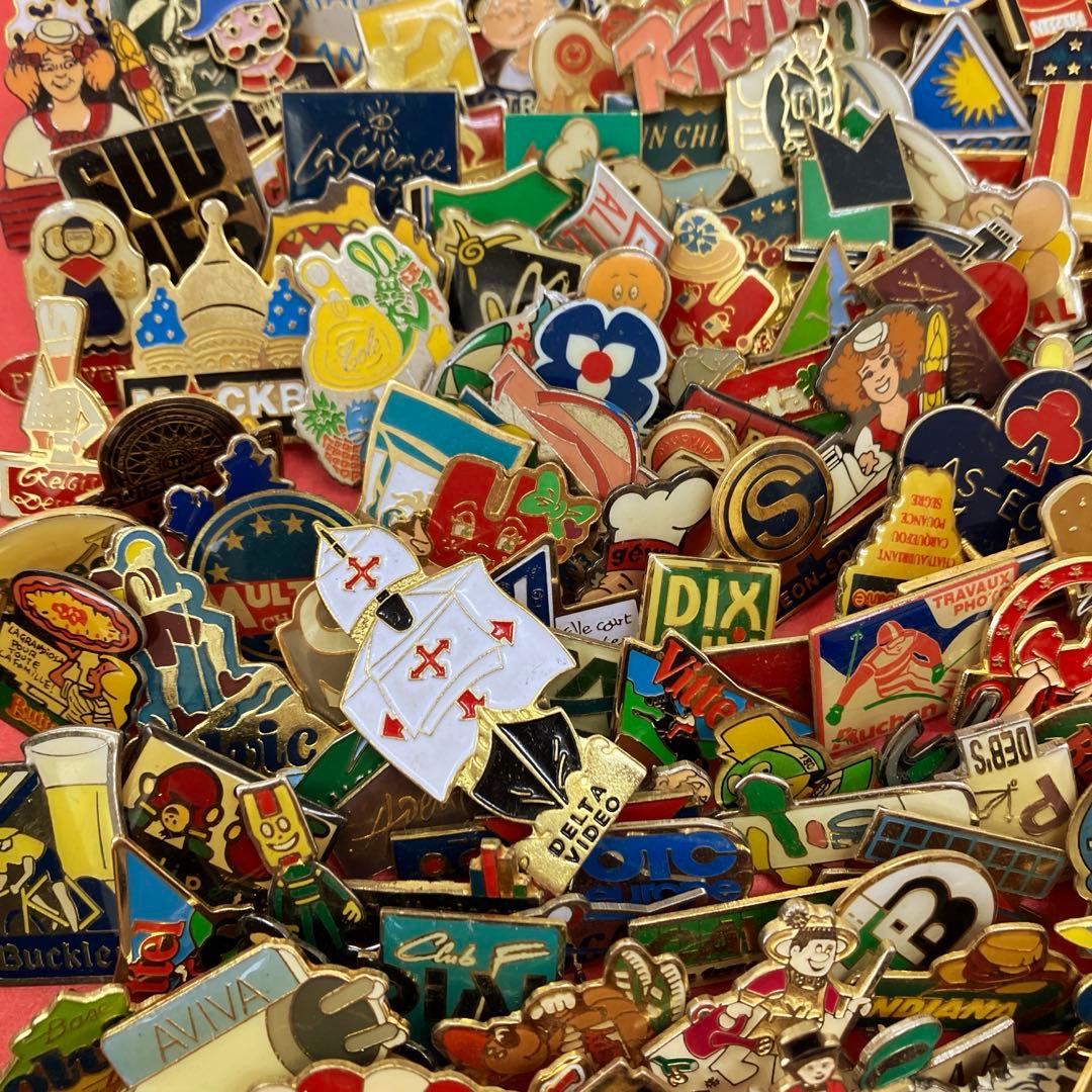 フランス雑貨★ピンバッジ大量200個セット★