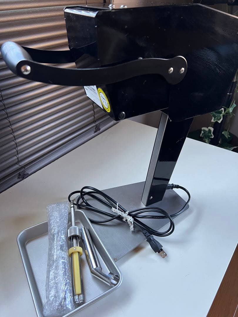 カジュッタ果汁絞り機　新品替刃付　業務用