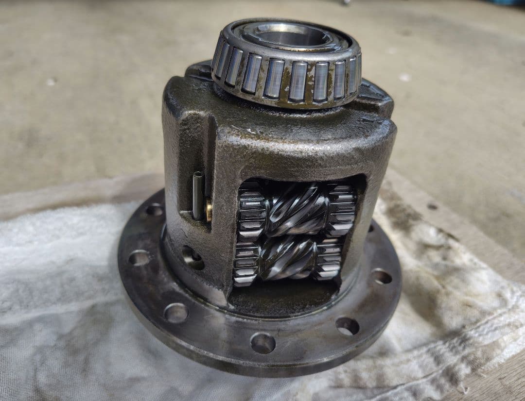 ロードスターna8cトルセンLSD