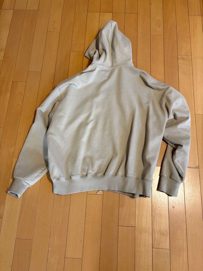 まいぴーやん新宿店限定 フード付きパーカー グレー　josemoon