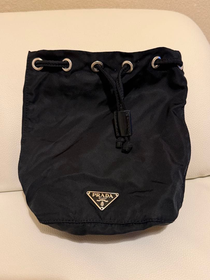 美品！ PRADA プラダ 巾着 ポーチ