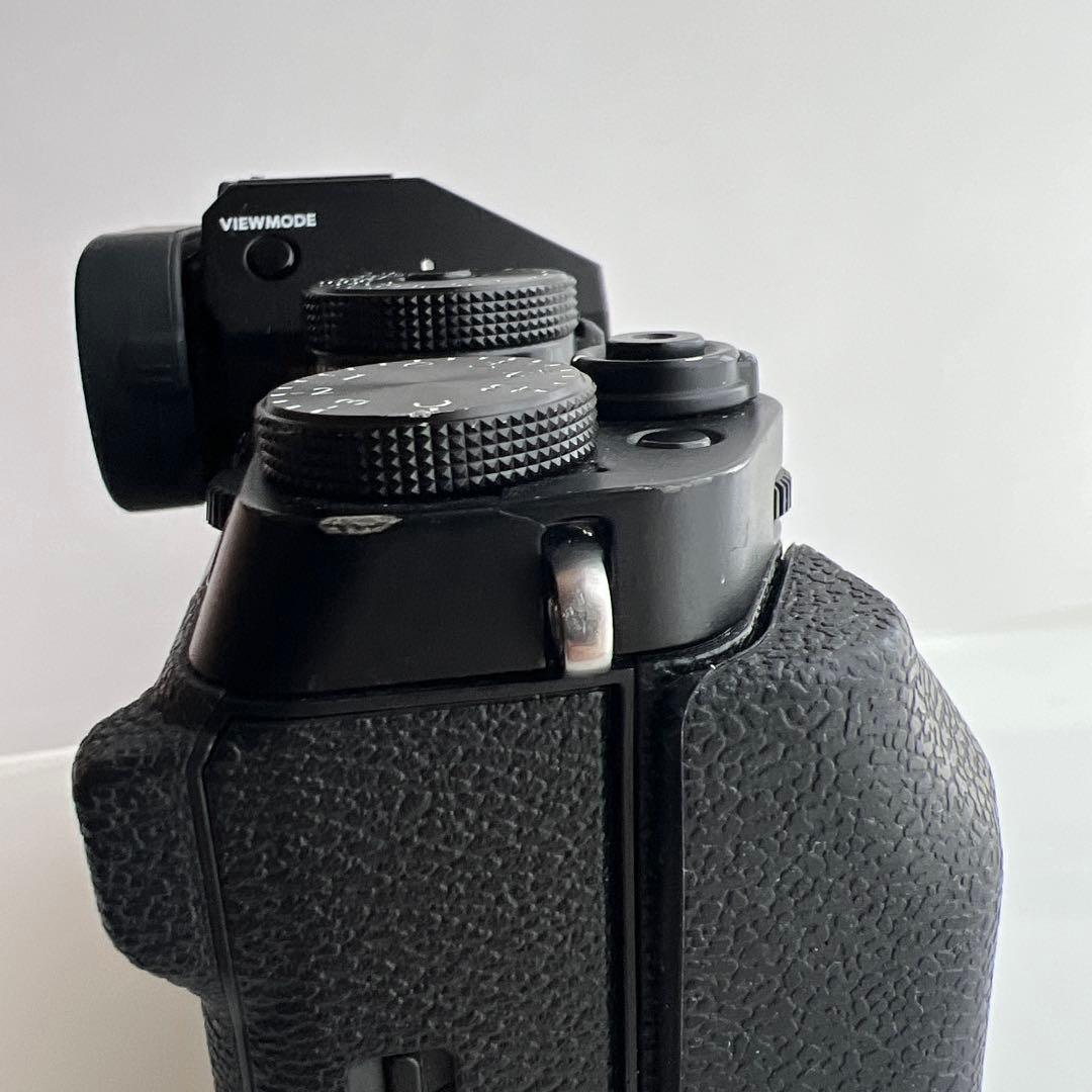 Fujifilm X-T5 SmallRigハンドグリップ付き