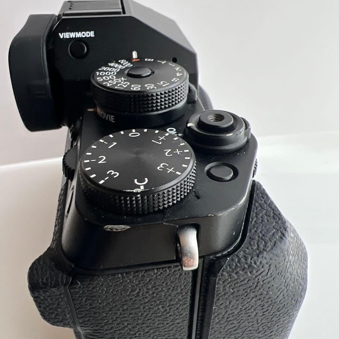 Fujifilm X-T5 SmallRigハンドグリップ付き