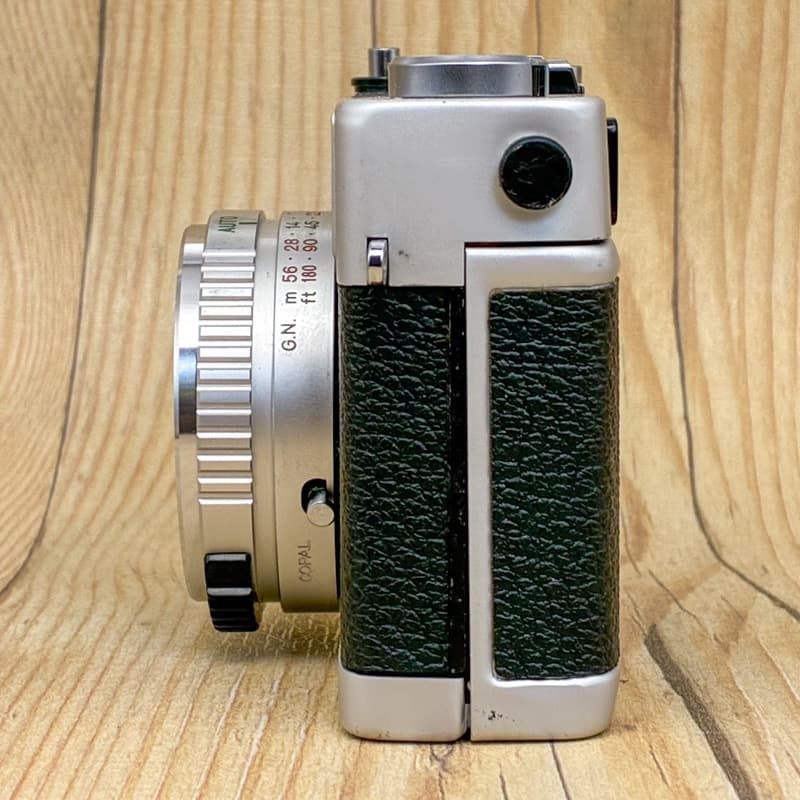 【整備品】KONICA C35 Flash matic コニカ ケース きれい