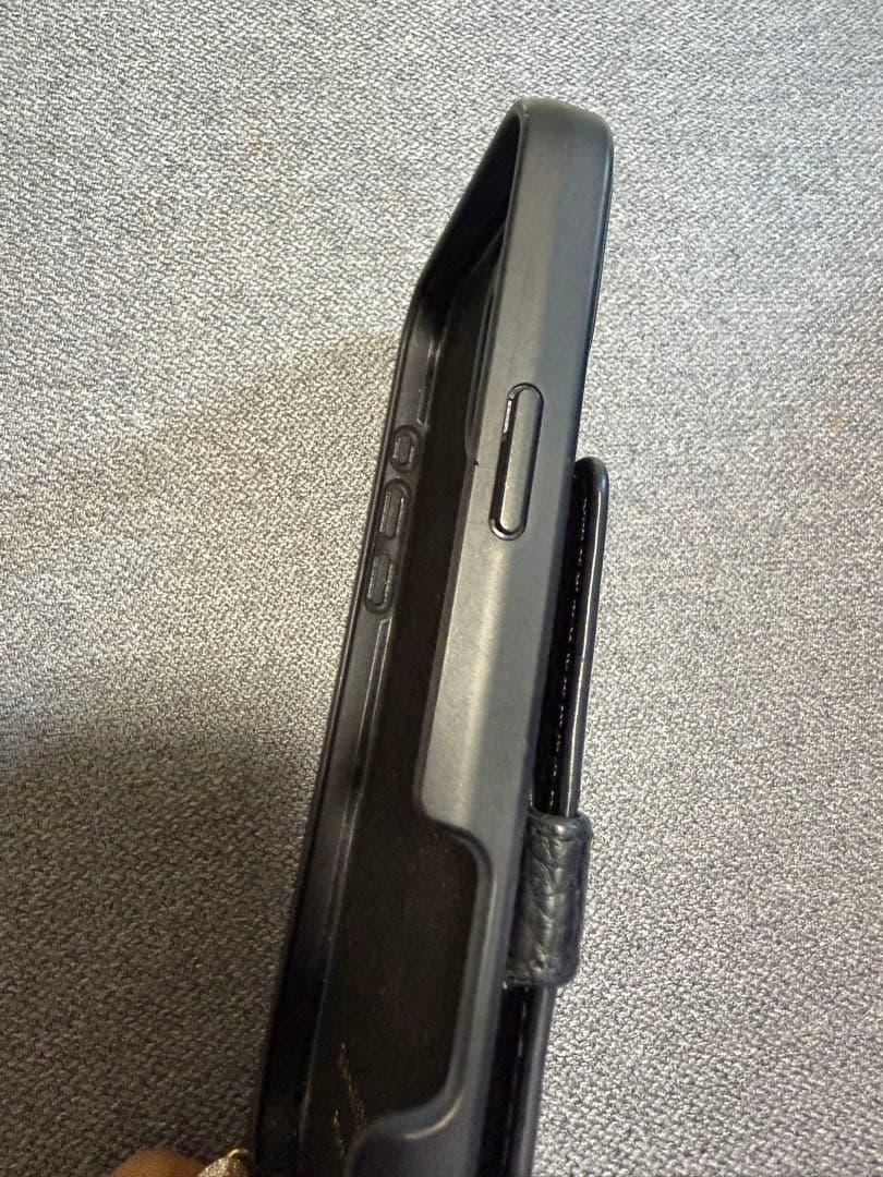 BANDOLIER iPhone 16 Pro Max ケースセット