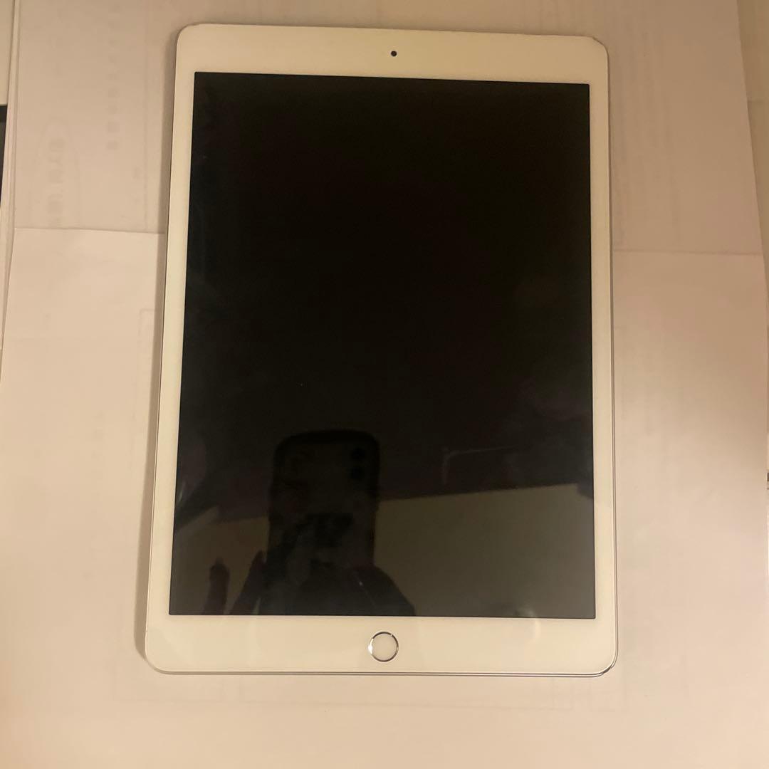 Apple iPad 第8世代 32GB お値引き可能です