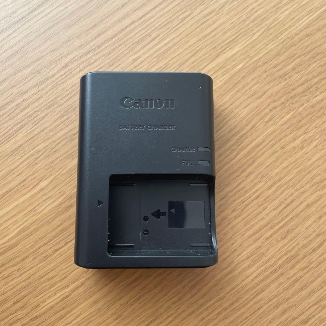 Canon EOS M100 ダブルレンズセット