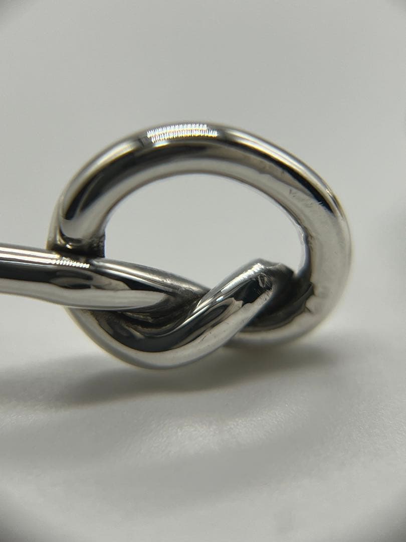 ティファニー TIFFANY ラブノット バングル SV YG コンビ