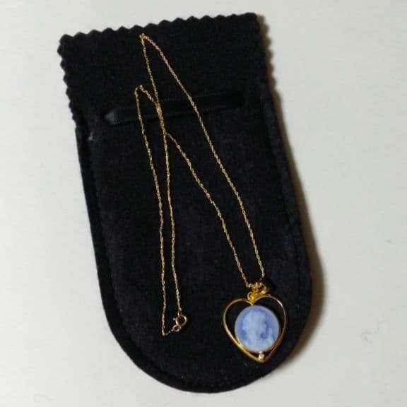 CAMEO ／カメオハート型 ペンダントトップK18刻印／ イタリア製／未使用