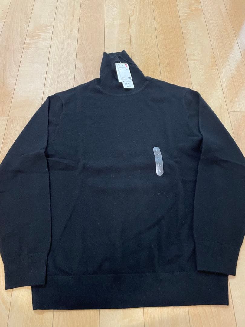 新品　UNIQLO カシミヤ タートルネックセーター L ブラック