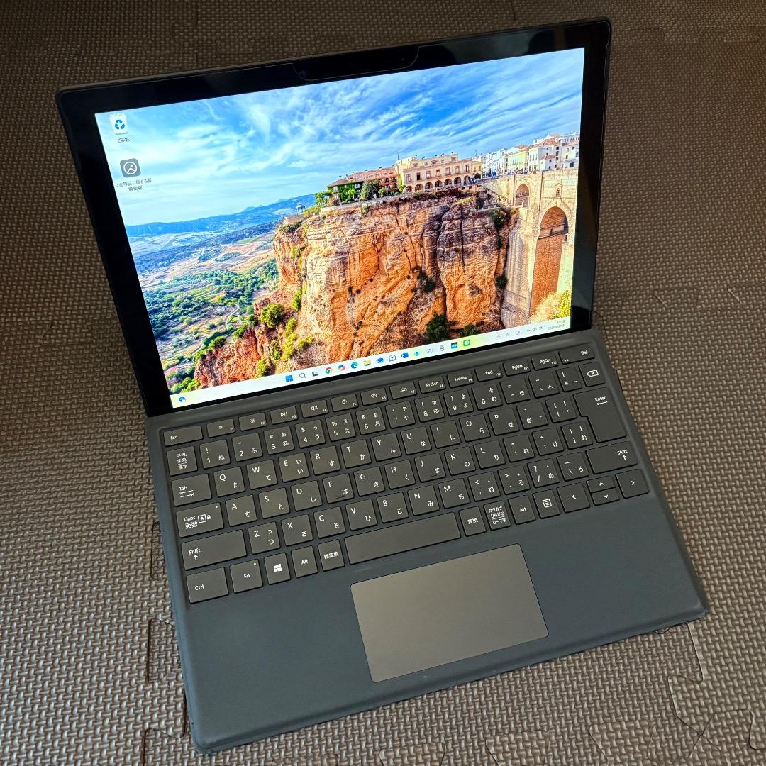 Surface Pro7（16GB）+キーボードとタッチペン