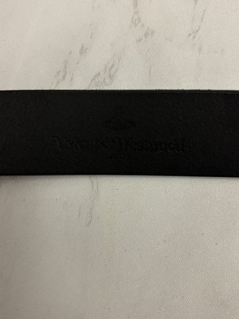 ヴィヴィアン レザーベルト