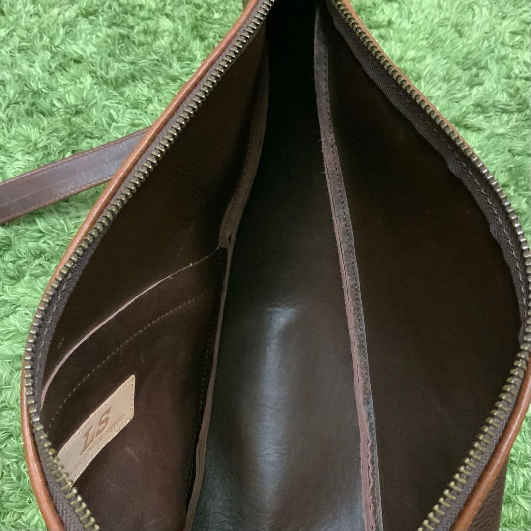 美品！ 札幌革職人館 LS レザーステーションサッポロ 本革 ボディーバッグ