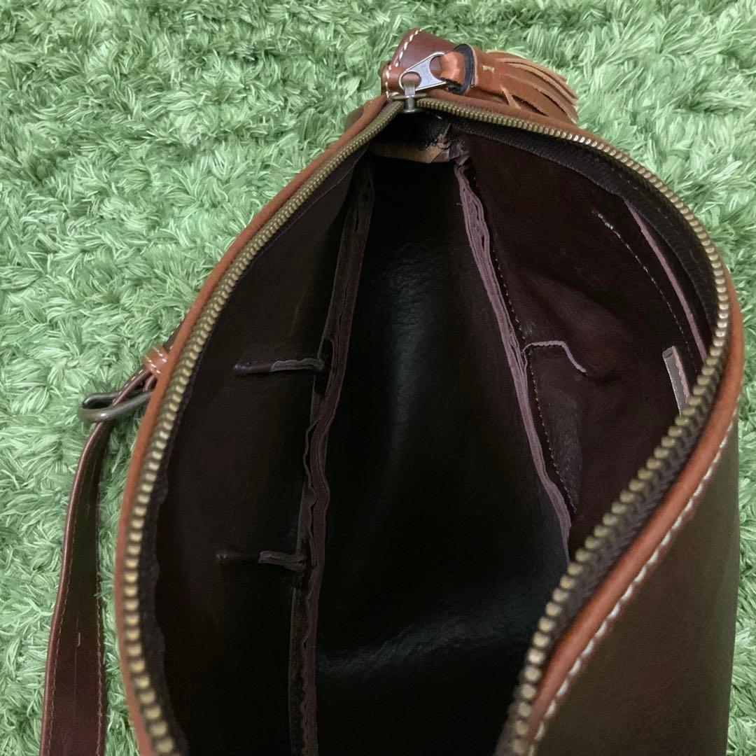 美品！ 札幌革職人館 LS レザーステーションサッポロ 本革 ボディーバッグ