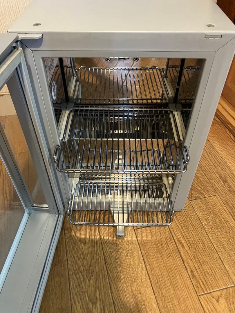 【希少】　RedBull レッドブル　小型冷蔵庫　ショーケース 非売品　美品