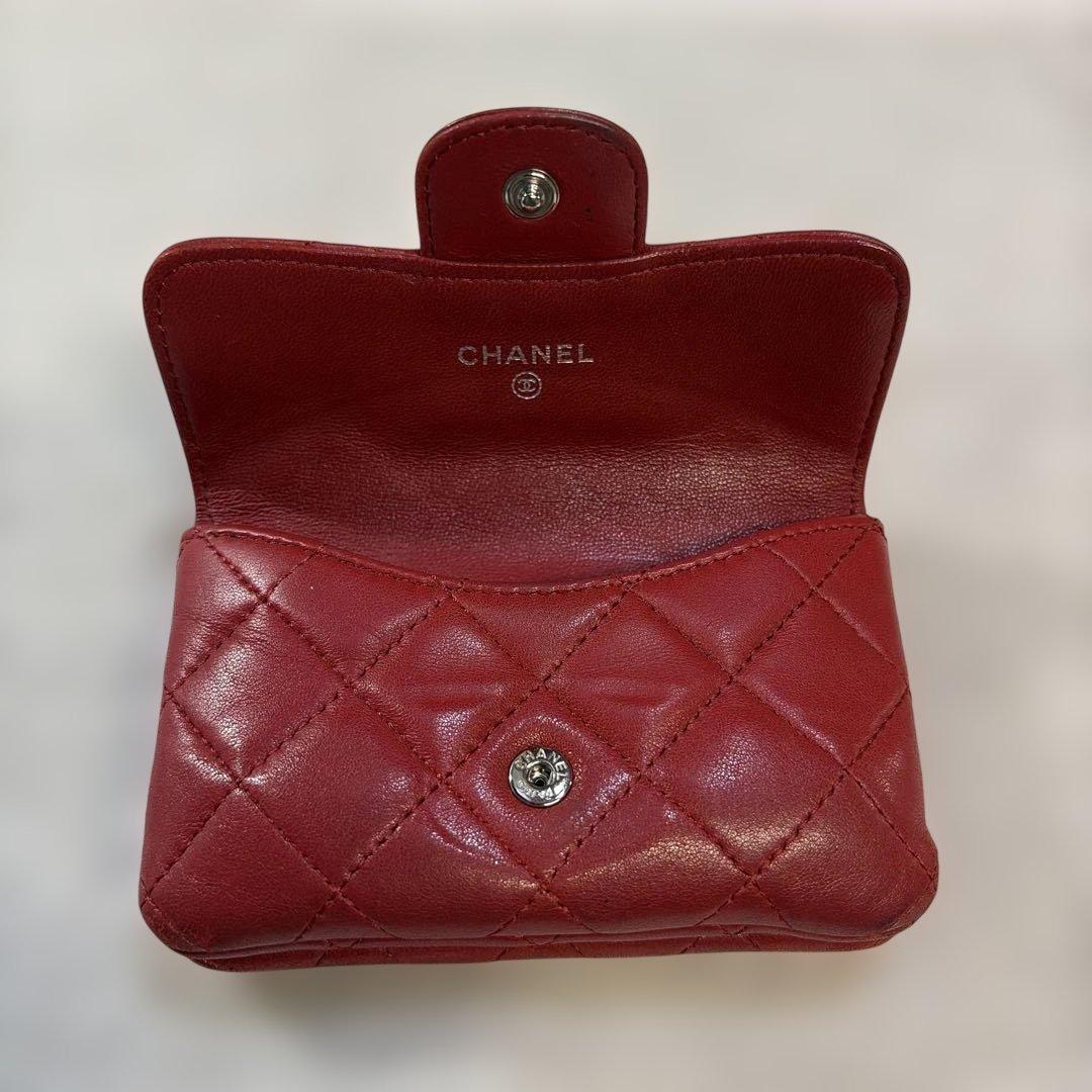 シャネル ココマーク マトラッセ ラムスキン コンパクトウォレット 財布 レッド