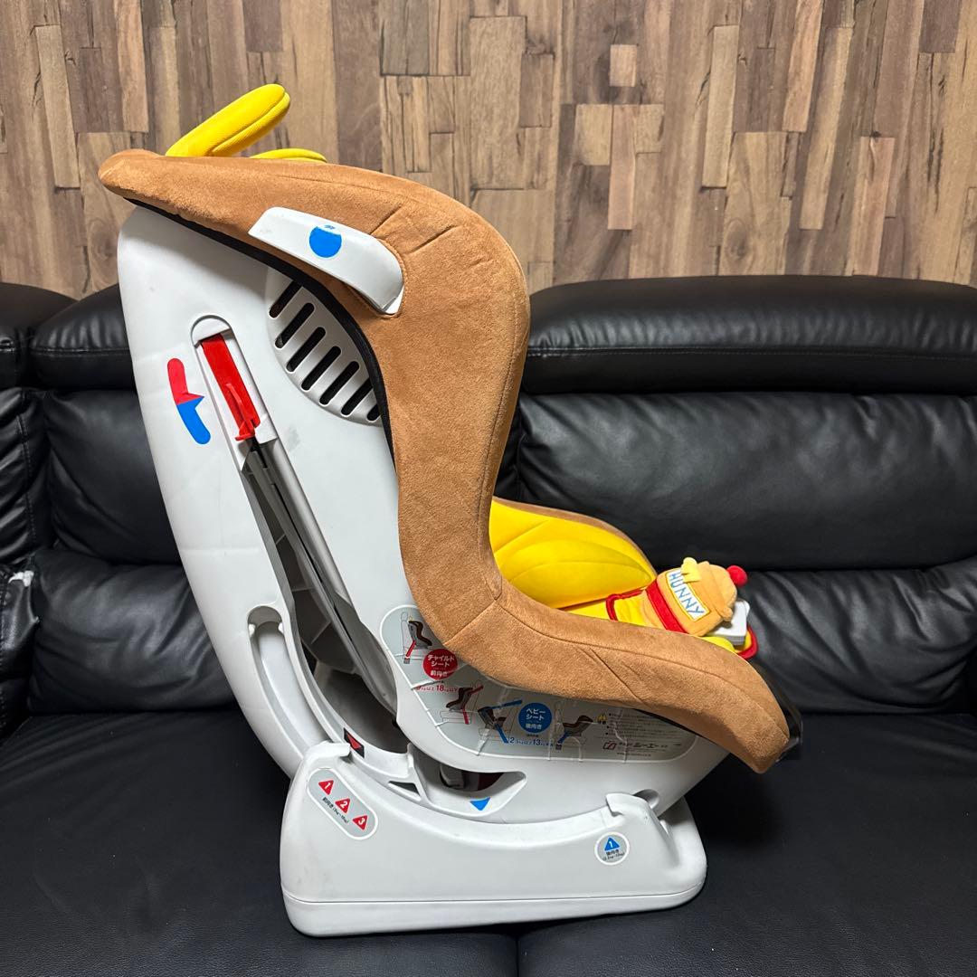 Winnie the Pooh チャイルドシート