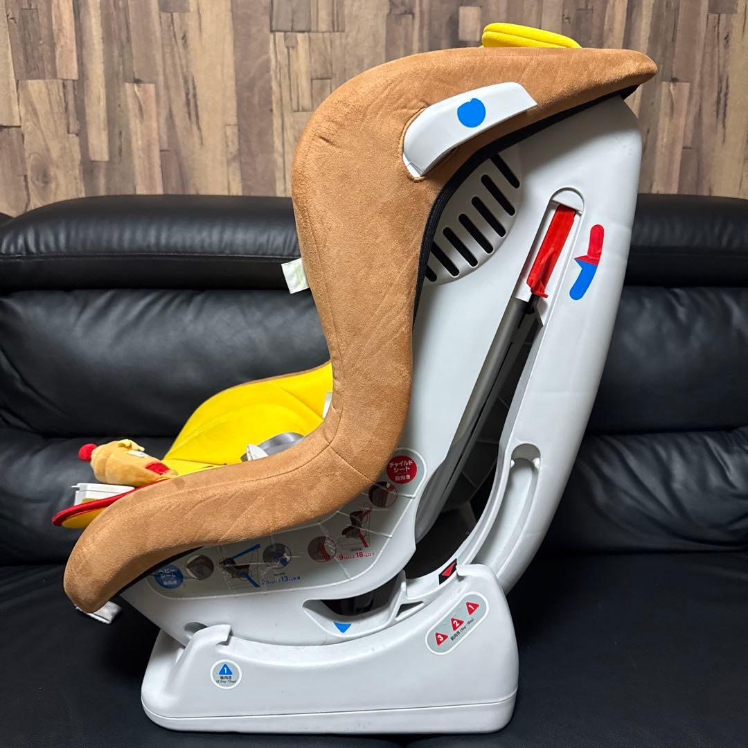 Winnie the Pooh チャイルドシート