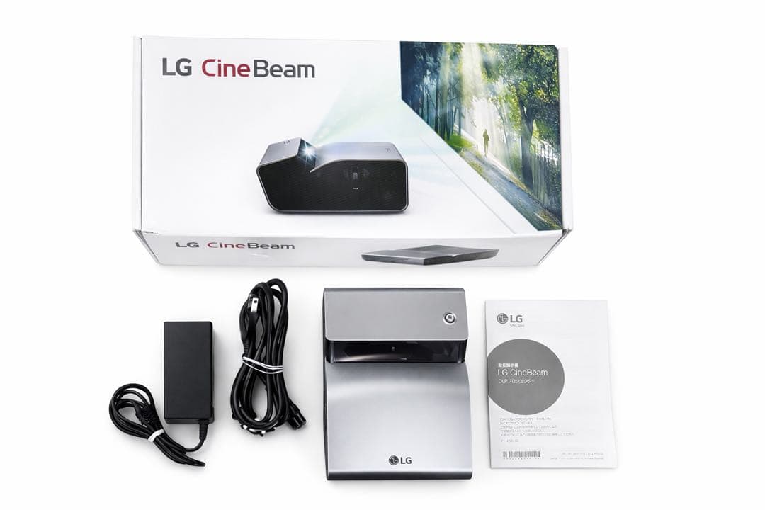 LG CineBeam 超単焦点プロジェクター 短距離80インチ