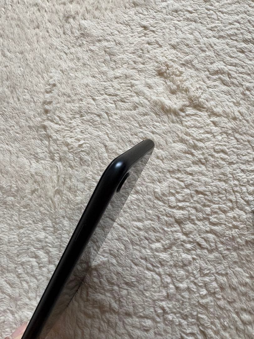 スマートフォン本体 iPhone SE