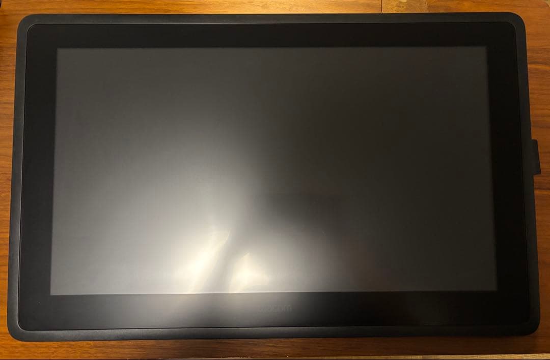 Wacom cintiq22 DTK-2260 ペン無し