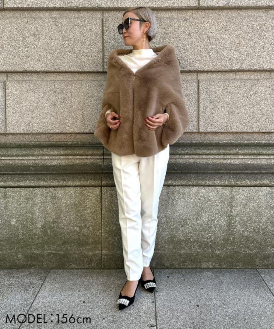 新品 JENNE ジェンヌ リッチボリュームファーケープ