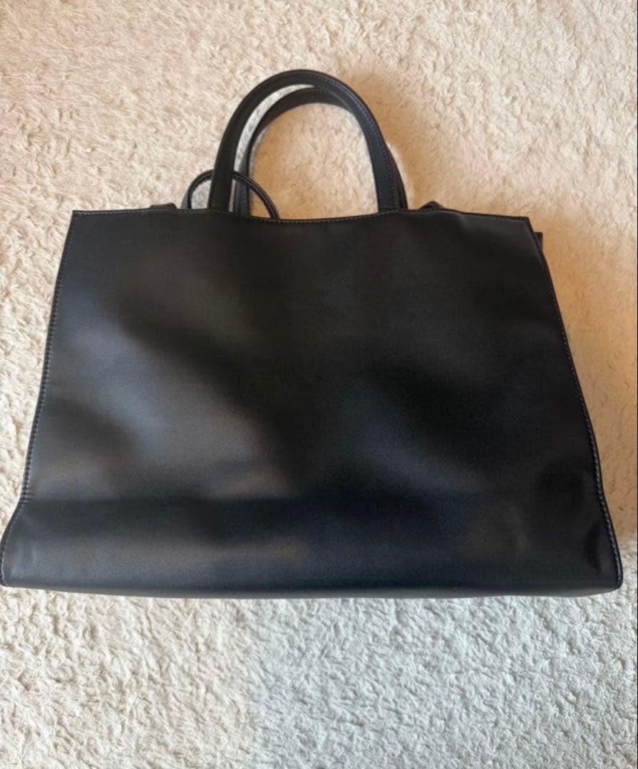 Telfarショルダーバッグ　Mサイズ ブラック