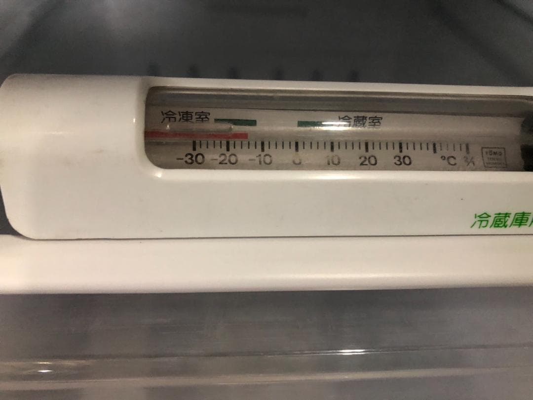 K☆056 アイリスオーヤマ 1ドアスリム冷凍庫 IUSN-8A-W