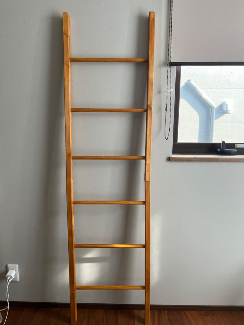 ハンドメイド　ランドリー　ハシゴ　インテリア　アンティーク風