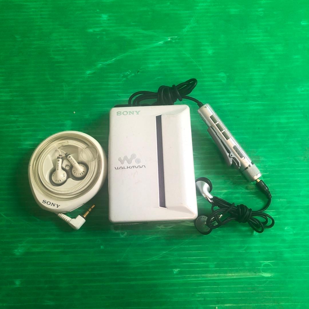 SONY WM-EX910 WALKMAN イヤフォン付き 動作未確認