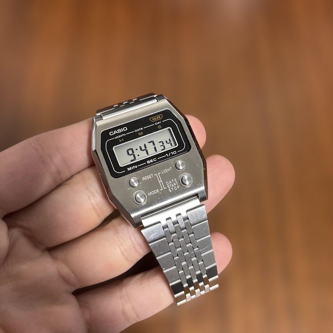 CASIO A1100D-1JF デジタル腕時計 ステンレスモデル