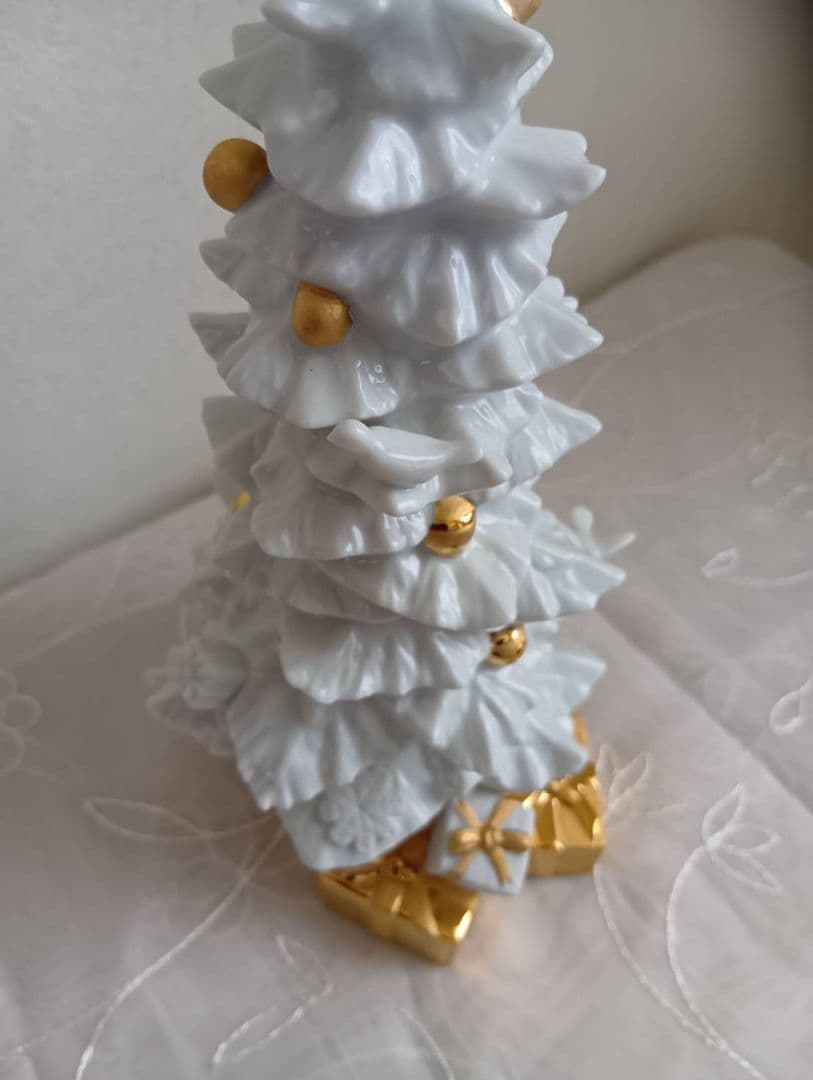 リヤドロ　クリスマスツリー　ホワイト