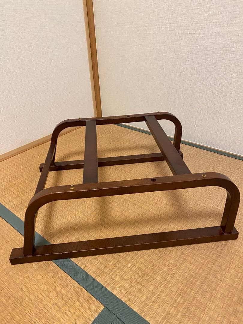 未使用　IDC大塚家具 座椅子　二脚　秋田木工