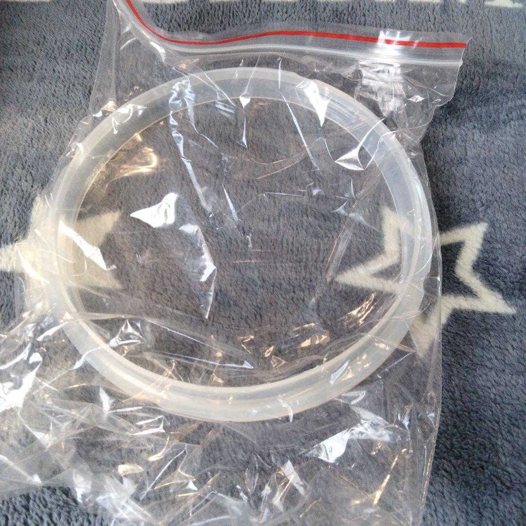 未使用品　電気圧力鍋　シロカSP-D131（W）