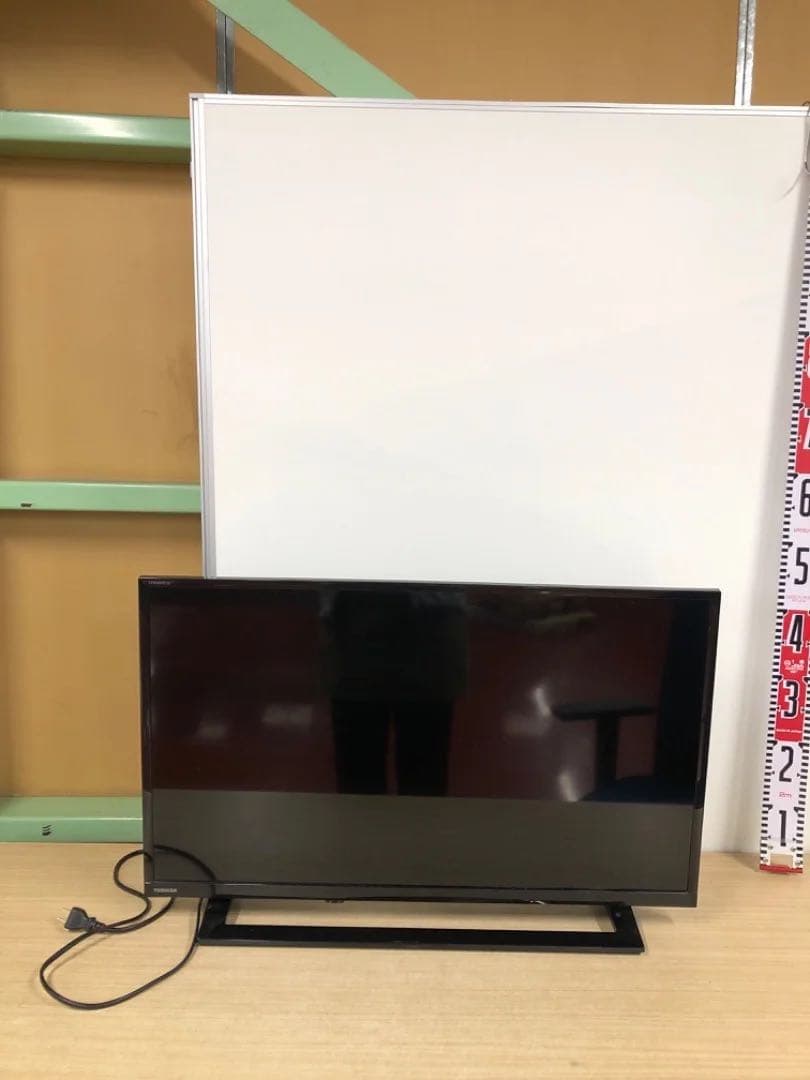TOSHIBA 32型液晶テレビ 32S22 2018年製 リモコン無し